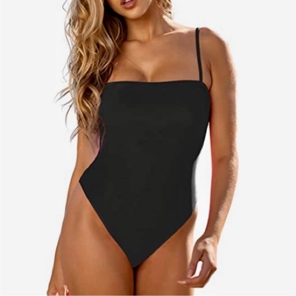 RELLECIGA : Black One-Piece Swimsuit - Picture 4 of 10